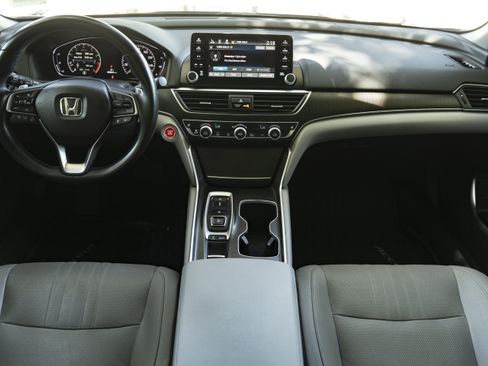 Used 2020 Honda Accord EX-L image 26