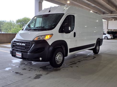 Used 2025 RAM ProMaster 2500 w/ Convenience Group FWD image 24
