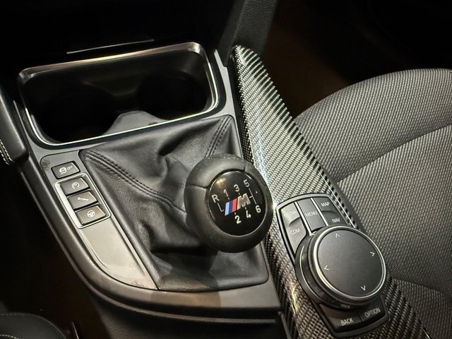 Used 2018 BMW M3 RWD image 11