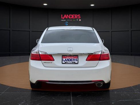 Used 2015 Honda Accord EX-L image 3