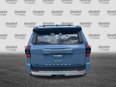 Certified 2025 Toyota 4Runner Limited AWD/4WD image 9