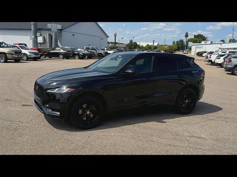 Used 2022 Jaguar F-PACE S AWD/4WD image 32