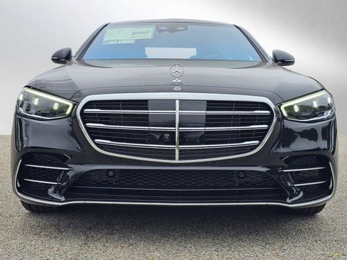 New 2025 Mercedes-Benz S 580 4MATIC Sedan image 2