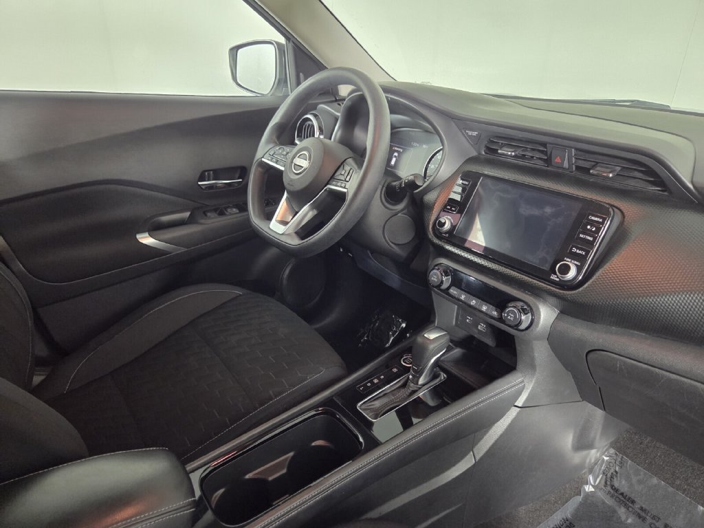 Used 2022 Nissan Kicks SV FWD image 33