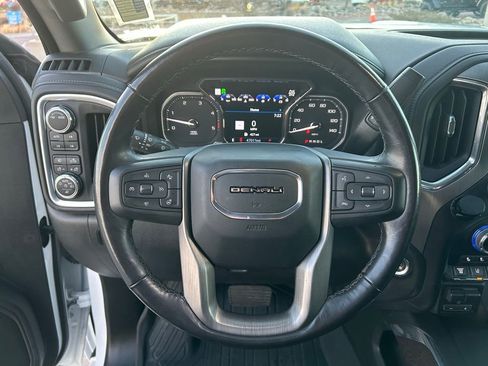 Used 2021 GMC Sierra 2500 Denali w/ Denali Ultimate Package AWD/4WD image 11
