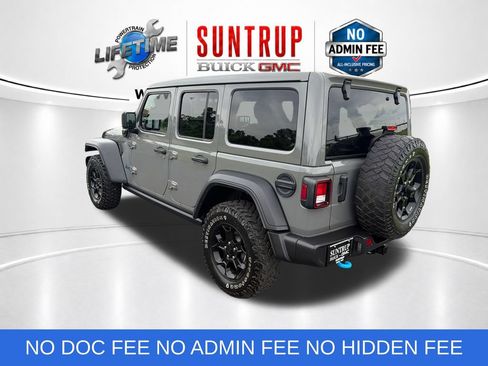 Used 2023 Jeep Wrangler Unlimited w/ Sun & Screen Package AWD/4WD image 3