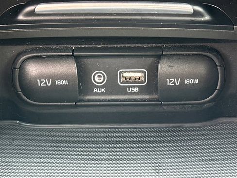 Used 2020 Kia Optima LX image 32