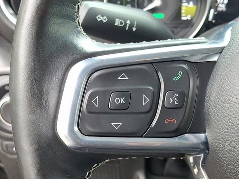 Used 2023 Jeep Wrangler Unlimited Sahara w/ Cold Weather Group AWD/4WD image 21