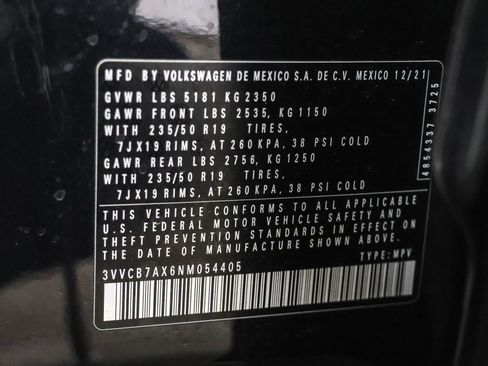 Used 2022 Volkswagen Tiguan SE R-Line image 50