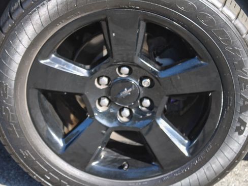 Used 2020 Chevrolet Tahoe LT AWD/4WD image 10