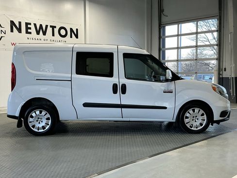 Used 2017 RAM ProMaster City Tradesman SLT w/ Rear Back-up Camera Group image 32