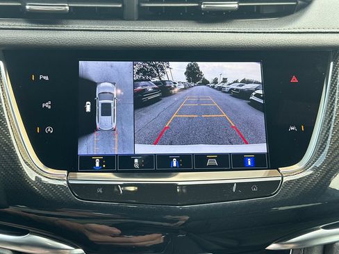Used 2025 Cadillac XT6 Sport w/ LPO, Red Accent Package AWD/4WD image 26