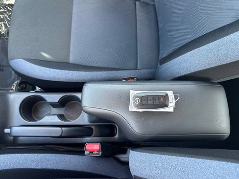 Used 2025 Nissan Versa SV w/ Trunk Package FWD image 32
