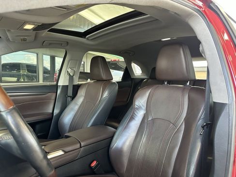 Used 2019 Lexus RX 350 FWD w/ Premium Package image 24