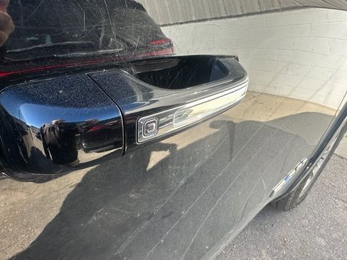 Used 2019 RAM 1500 Laramie image 13