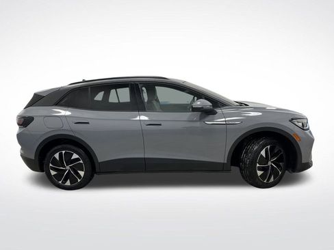 Used 2022 Volkswagen ID.4 Pro S image 2