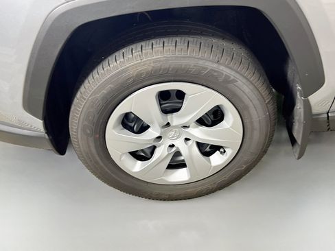 Used 2025 Toyota RAV4 LE FWD image 14