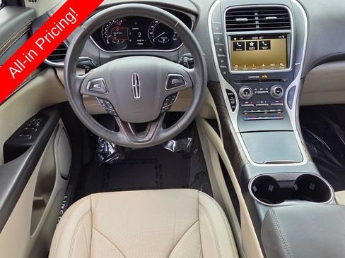 Used 2018 Lincoln MKX Reserve FWD image 8
