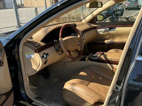 Used 2007 Mercedes-Benz S 600 image 19
