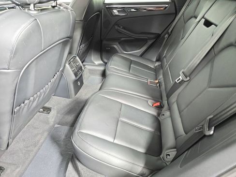 New 2026 Porsche Macan image 24