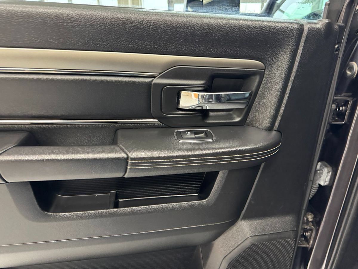 Used 2014 RAM 1500 Sport w/ Trailer Tow Group AWD/4WD image 44