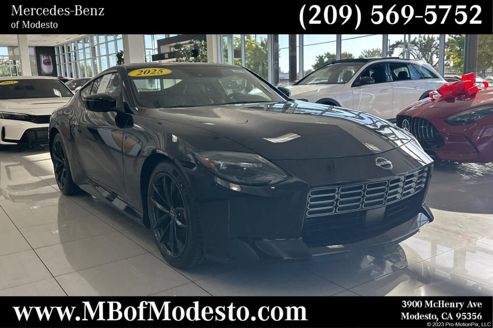Used 2025 Nissan Z Performance w/ Floor Mat Package RWD image 1