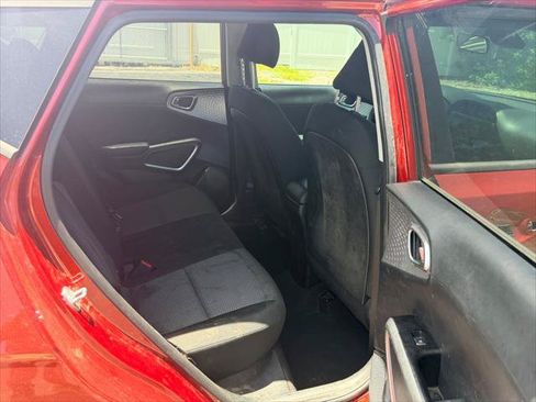 Used 2023 Kia Soul LX FWD image 18