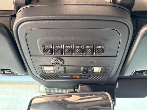 Used 2025 Ford Bronco Raptor w/ Interior Carbon Fiber Pack AWD/4WD image 62