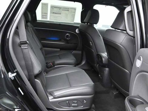 New 2026 Hyundai Palisade Calligraphy AWD/4WD image 12