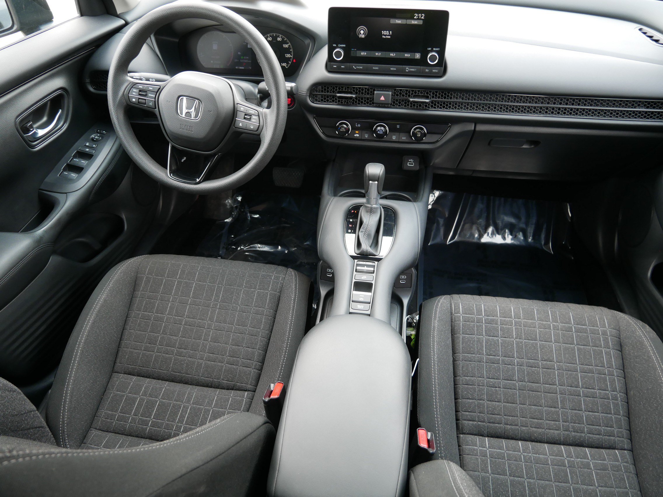 Certified 2025 Honda HR-V LX image 10
