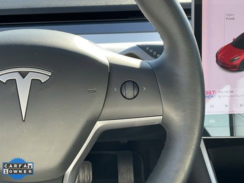 Used 2018 Tesla Model 3 Long Range image 39