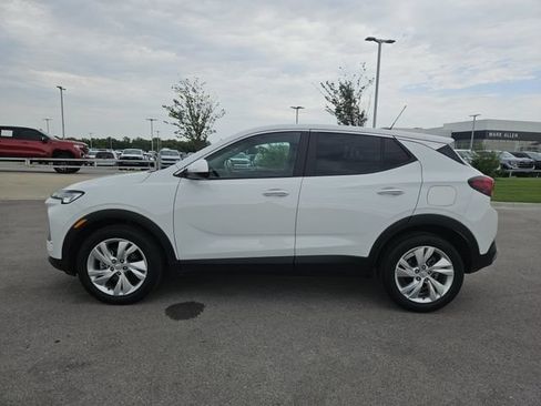 Used 2025 Buick Encore GX Preferred FWD image 4