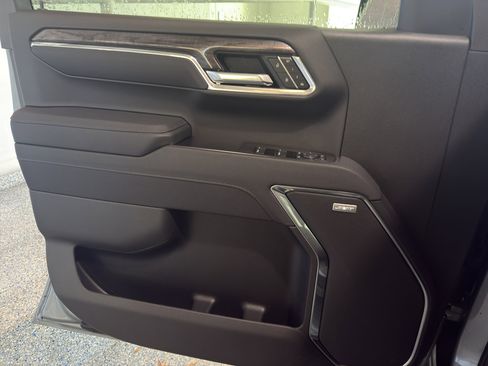 New 2026 Chevrolet Silverado 1500 LTZ w/ LTZ Premium Package image 26