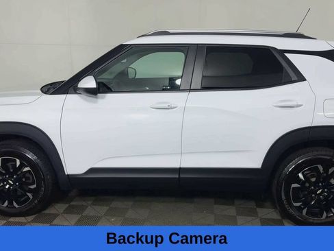 Used 2022 Chevrolet TrailBlazer LT w/ LPO, Blackout Package AWD/4WD image 7