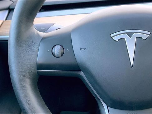 Used 2021 Tesla Model 3 Standard Range Plus RWD image 24