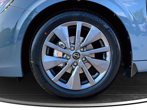 New 2026 Nissan Sentra SL image 13