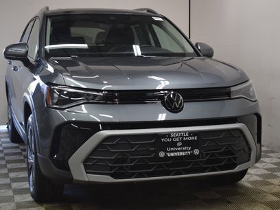 New 2025 Volkswagen Taos SE