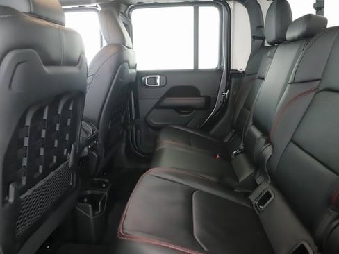 Used 2022 Jeep Gladiator Rubicon w/ Trailer Tow Package image 25