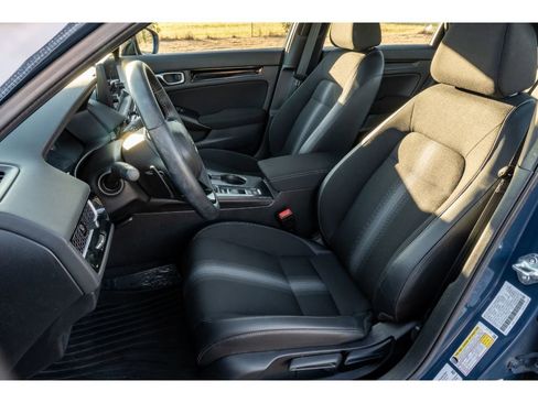 Used 2025 Honda Civic Sport image 11