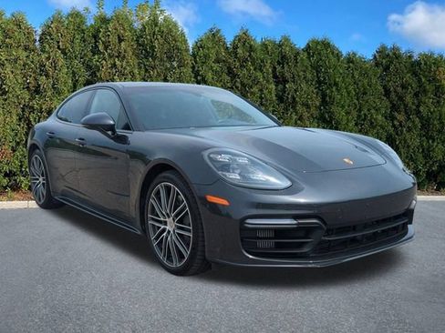 Used 2018 Porsche Panamera 4S AWD/4WD image 3