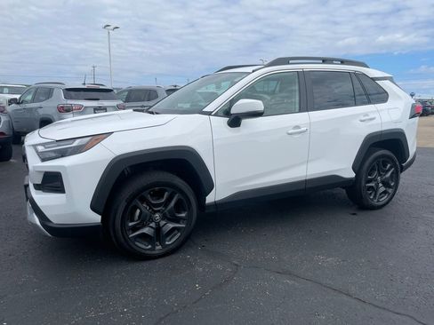 Used 2024 Toyota RAV4 Adventure AWD/4WD image 6