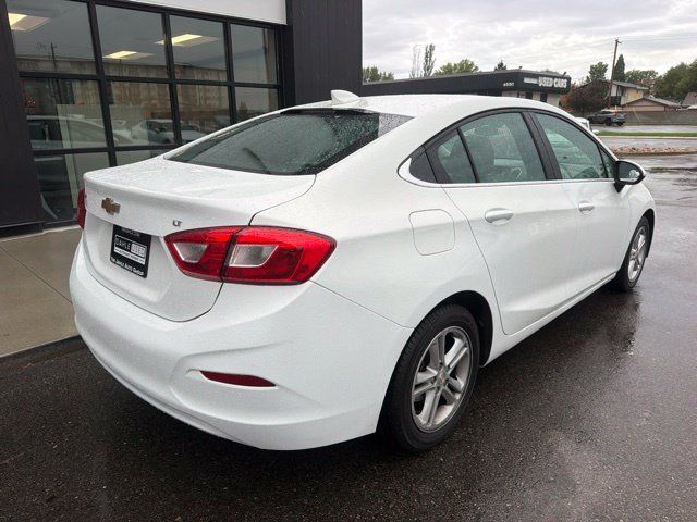 Used 2018 Chevrolet Cruze LT w/ LT Fleet Convenience Package FWD image 8