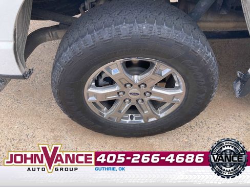 Used 2022 Ford F150 Lariat AWD/4WD image 8