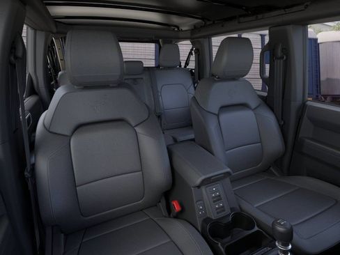 New 2026 Ford Bronco Badlands AWD/4WD image 11