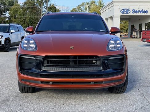 Used 2022 Porsche Macan image 2
