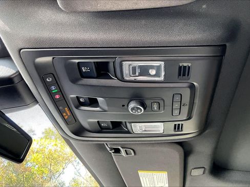 Used 2021 Chevrolet Tahoe RST image 32