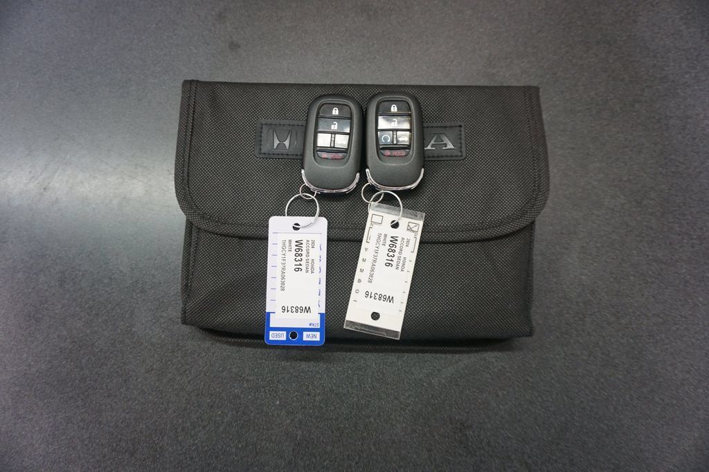 Used 2024 Honda Accord EX image 16