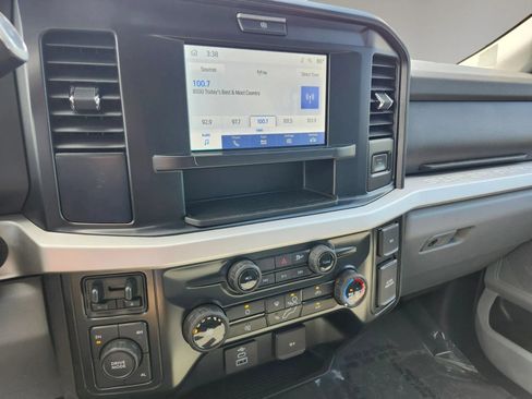 Used 2025 Ford F350 XLT AWD/4WD image 19