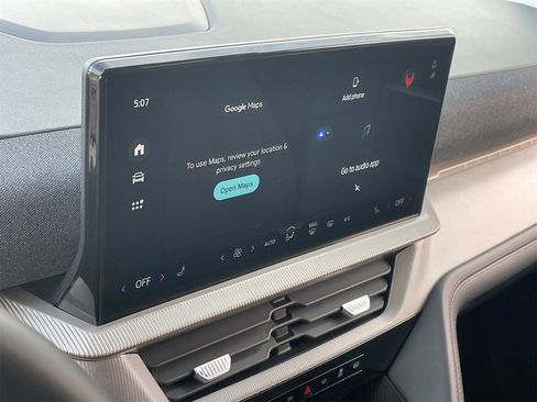 Certified 2025 Ford Explorer Active image 27