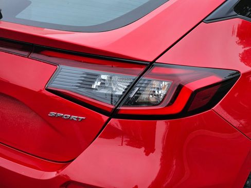 New 2025 Honda Civic Sport image 11